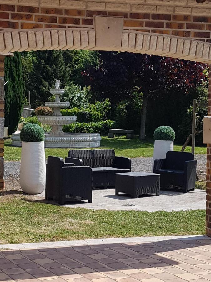 Hotel Domaine De Karoli Barneville-sur-Seine Exterior foto